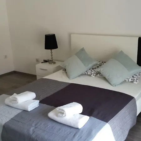 Guest house Attractive In The City Center